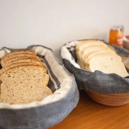 Bed & Breakfast Serenity 4*